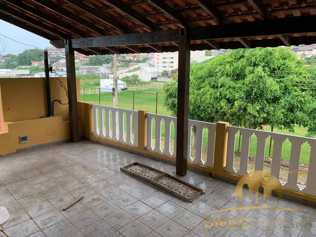 Casa para Venda em Mairiporã - 2
