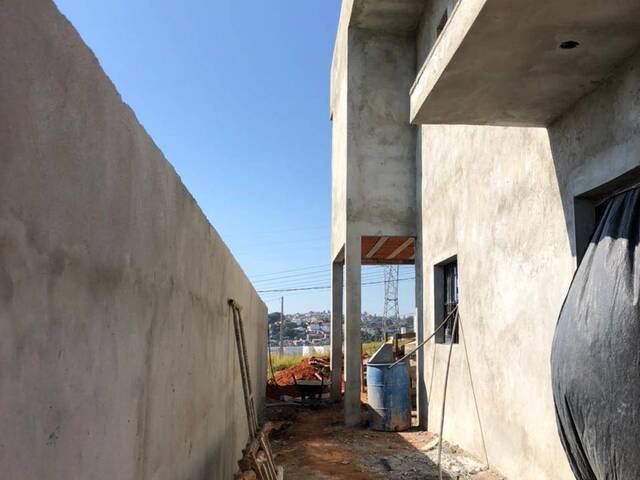 Casa para Venda em Mairiporã - 4