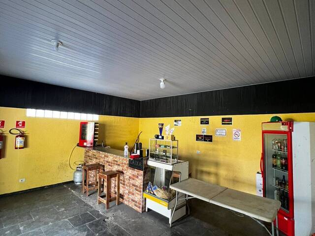 Salão Comercial para Venda em Mairiporã - 4