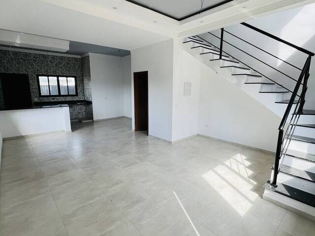 #CS230 - Casa para Venda em Mairiporã - SP