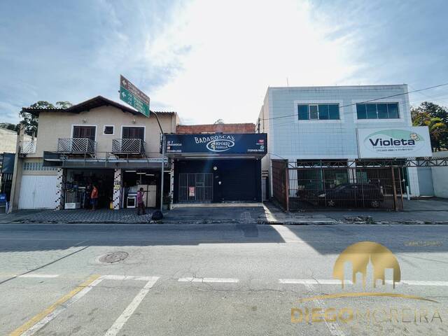 Salão Comercial para Venda em Mairiporã - 4