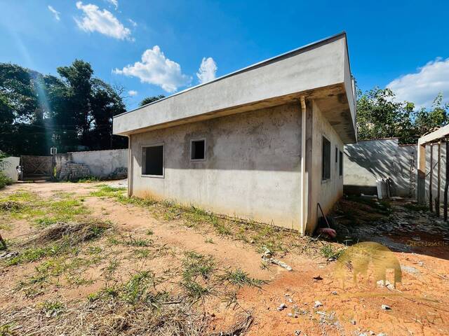 Casa para Venda em Mairiporã - 4