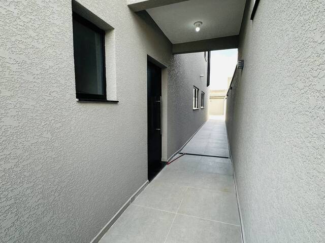 Casa para Venda em Atibaia - 4