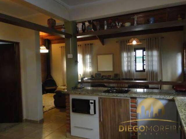 Casa para Venda em Atibaia - 5