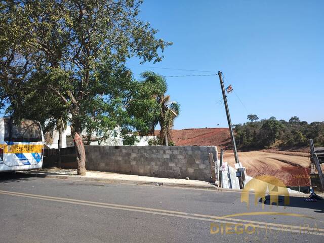 Terreno para Venda em Atibaia - 4