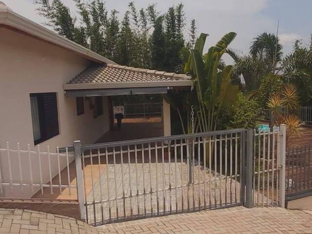 Casa em Condomínio para Venda em Atibaia - 4