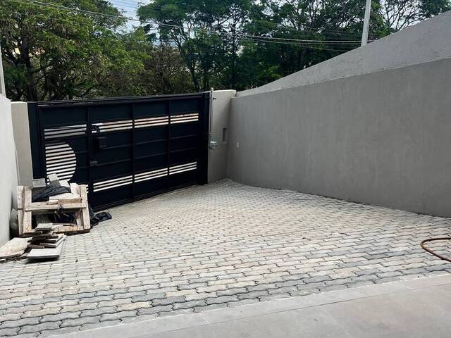 Casa para Venda em Atibaia - 4