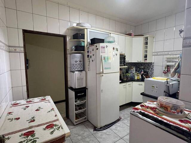 Casa para Venda em Atibaia - 4