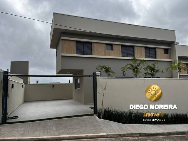 #CS719 - Casa para Venda em Atibaia - SP - 1
