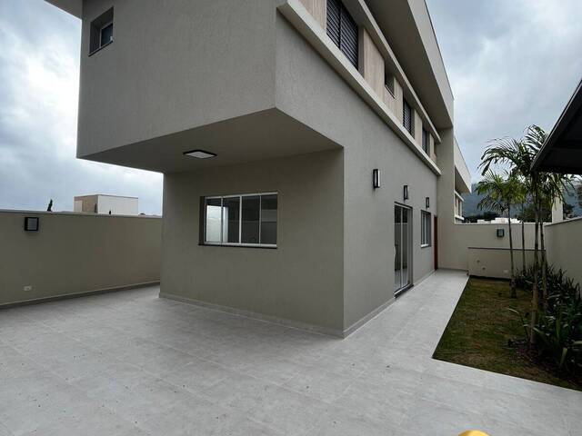 #CS719 - Casa para Venda em Atibaia - SP - 2
