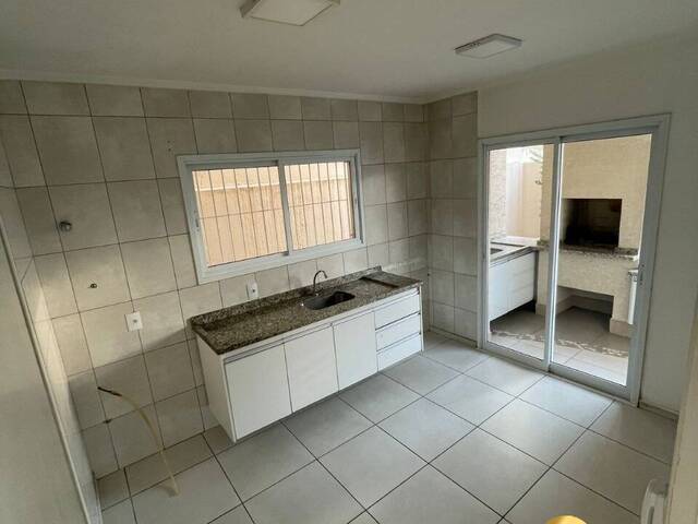#CS705 - Casa para Locação em Atibaia - SP - 2