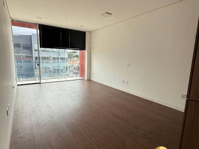 #CM43 - Sala Comercial para Locação em Atibaia - SP - 1