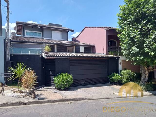 #CS772 - Casa para Venda em Atibaia - SP - 1