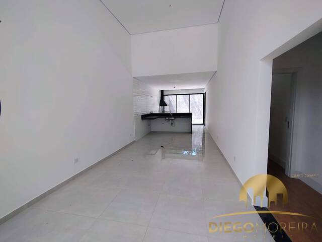 Casa em Condomínio para Venda em Atibaia - 4
