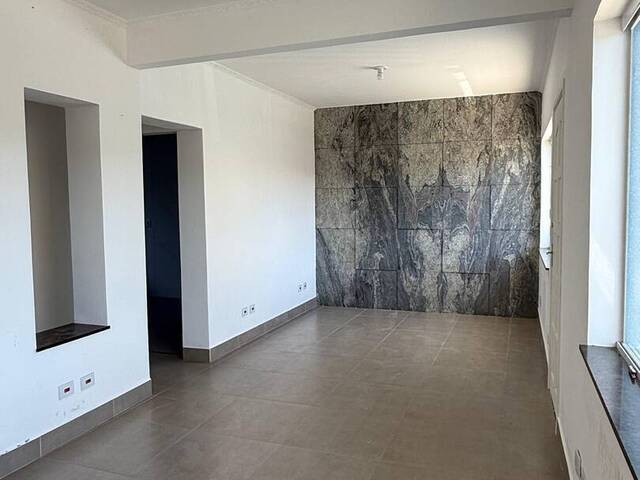 Casa para Locação em Atibaia - 5