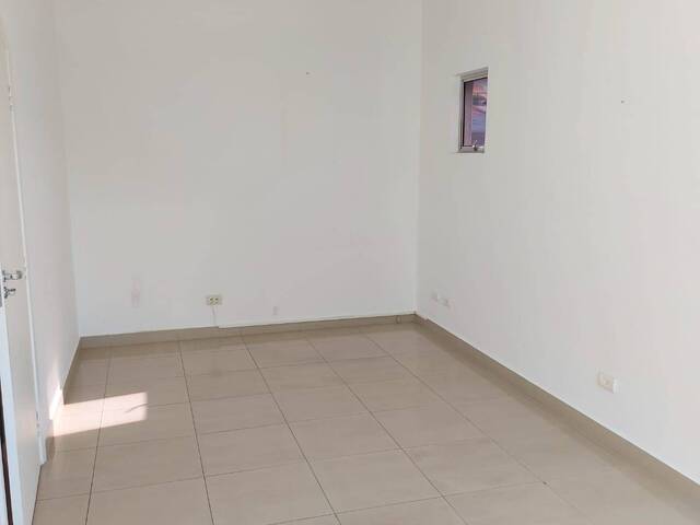 Sala Comercial para Locação em Atibaia - 4