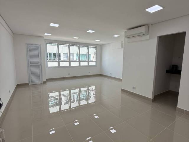 #CM70 - Sala Comercial para Venda em Atibaia - SP - 1