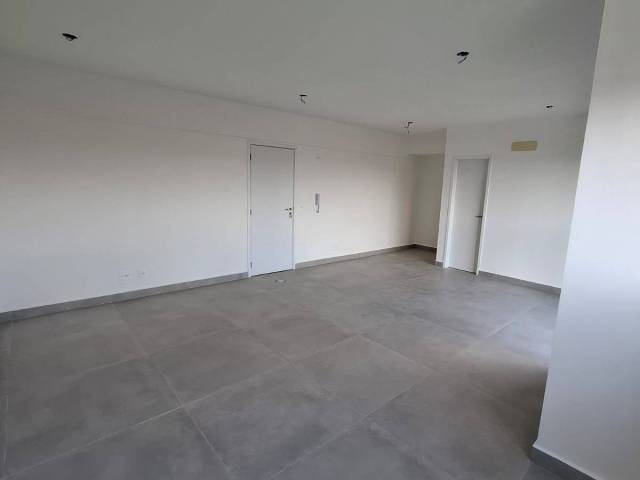 Sala Comercial para Venda em Atibaia - 5