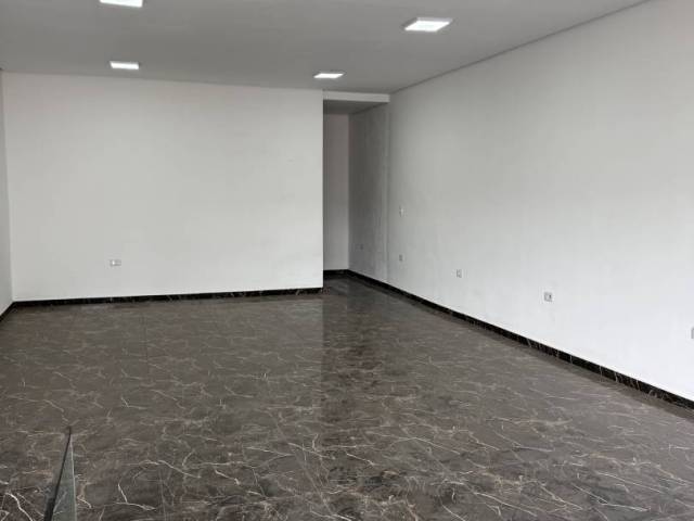#CM74 - Sala Comercial para Locação em Atibaia - SP - 3