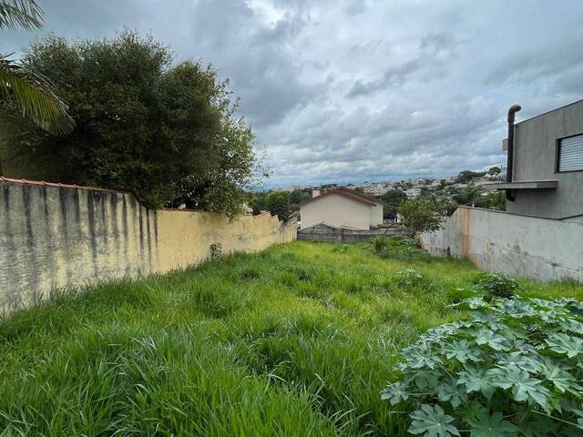 #TR438 - Terreno para Venda em Atibaia - SP - 2