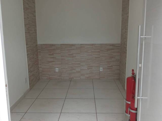 Sala Comercial para Locação em Mairiporã - 4