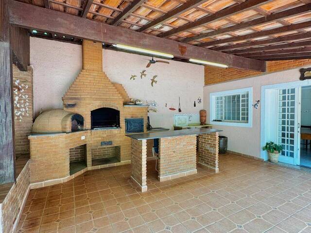 #CH237 - Casa para Venda em Atibaia - SP - 3