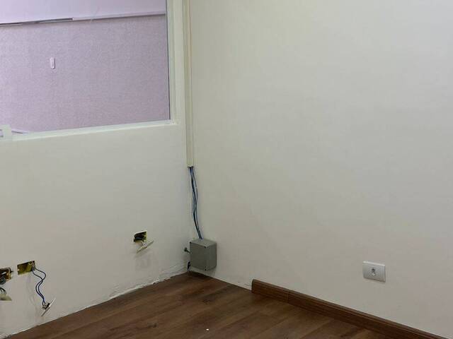 Sala Comercial para Locação em Atibaia - 5