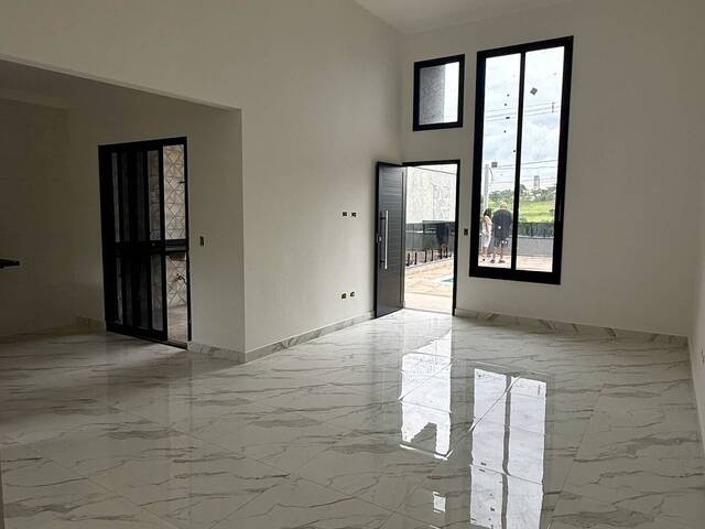 #CS80 - Casa para Venda em Atibaia - SP - 3