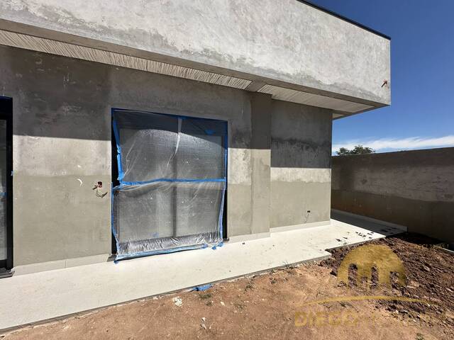 Casa para Venda em Atibaia - 4