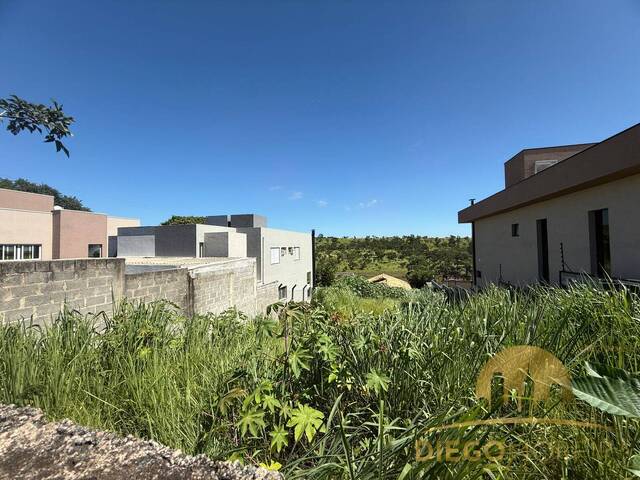 Terreno para Venda em Atibaia - 4