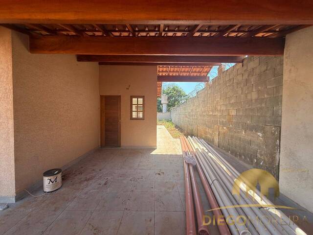 Casa em Condomínio ou Associação para Venda em Atibaia - 2