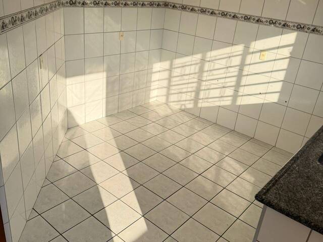 Apartamento para Locação em Atibaia - 2