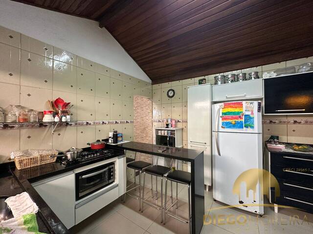 Casa para Venda em Mairiporã - 3