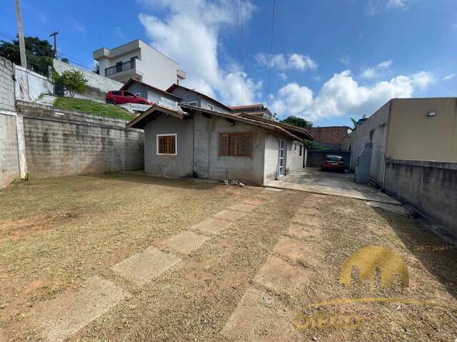 Casa para Venda em Mairiporã - 2