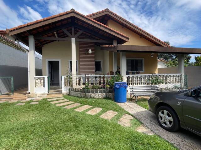 Casa para Venda em Mairiporã - 2