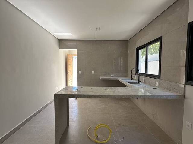 Casa para Venda em Atibaia - 5