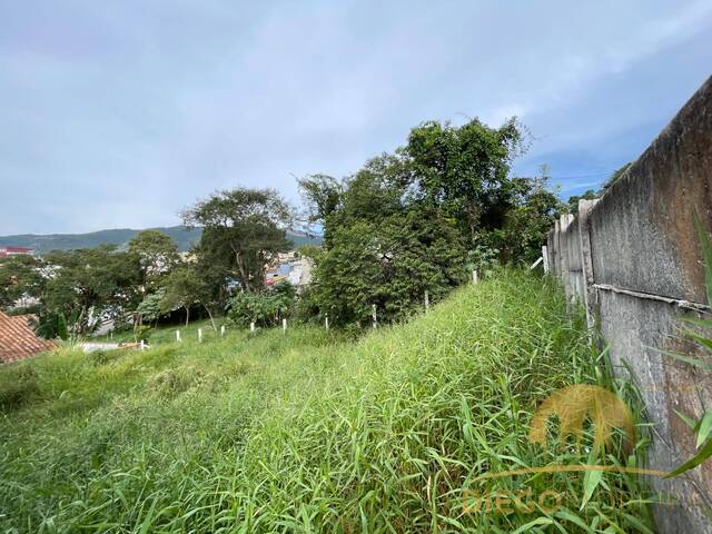 Terreno para Venda em Atibaia - 2