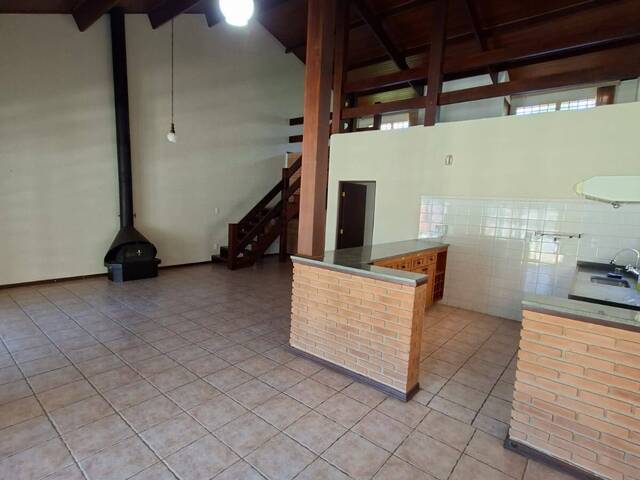 Casa para Venda em Atibaia - 4