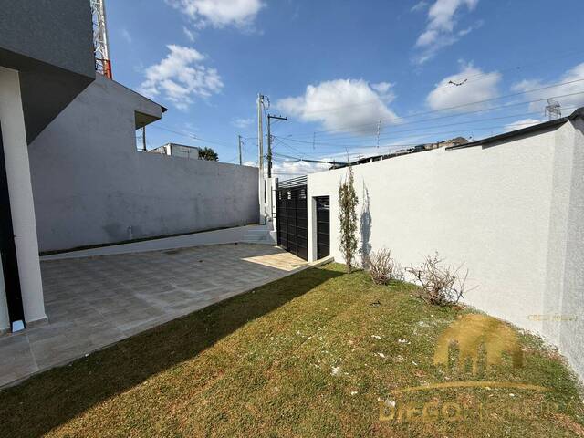 Casa para Venda em Mairiporã - 2
