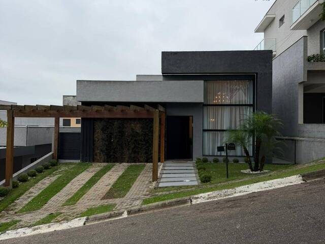 #CS677 - Casa em Condomínio para Venda em Atibaia - SP - 1