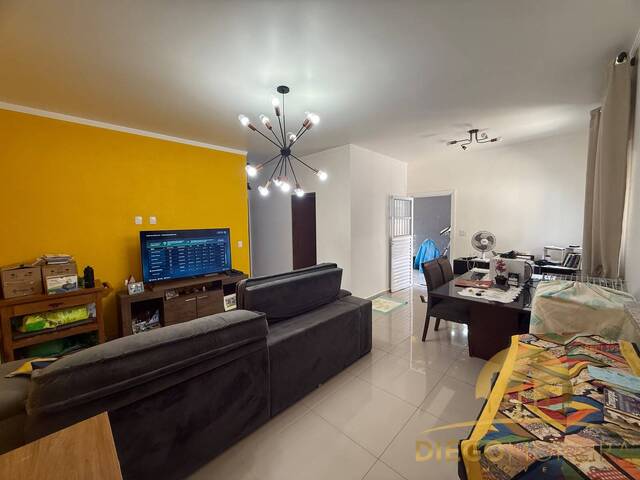 Casa para Venda em Mairiporã - 2