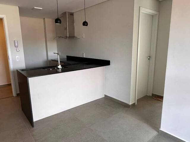 Apartamento para Locação em Atibaia - 2