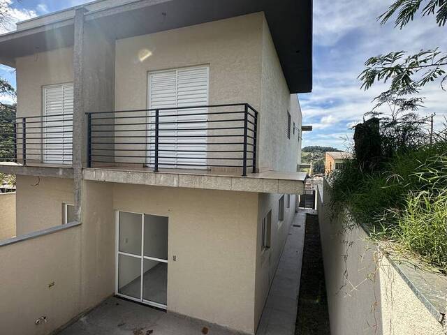Casa para Venda em Atibaia - 2