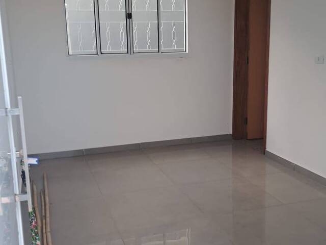 Casa para Venda em Atibaia - 5