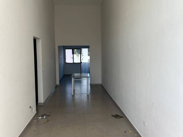 Casa para Venda em Atibaia - 4