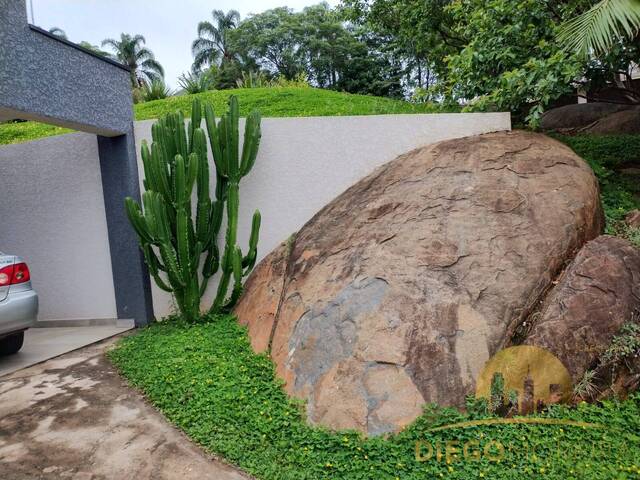 Casa em Condomínio para Venda em Atibaia - 2