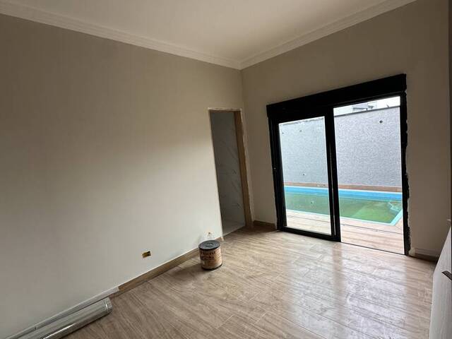 Casa para Venda em Atibaia - 5